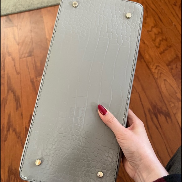 NWT Kate Spade Constance Knightsbridge Embossed Croc Leather Handbag Soft Taupe - Picture 6 of 10